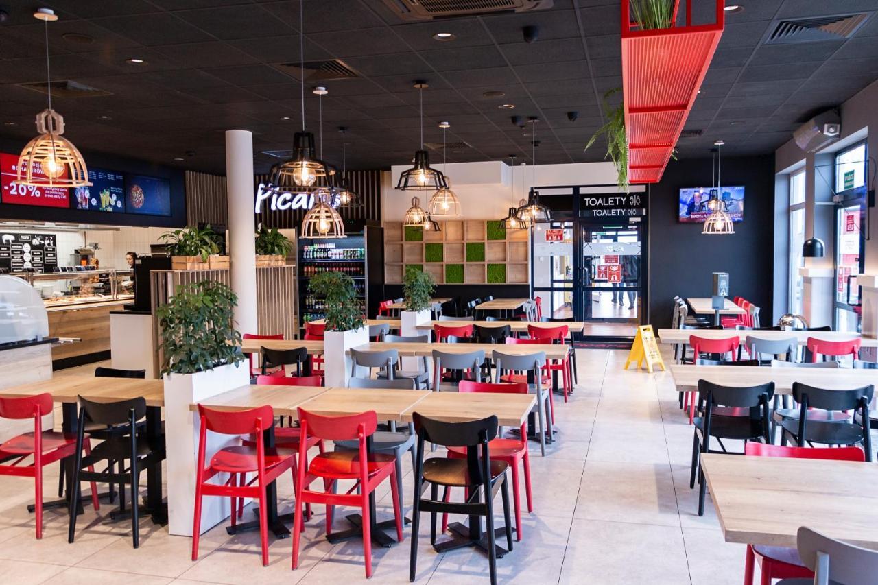 זגורזלק Hotel Picaro Zarska Wies Poludnie A4 Kierunek Polska מראה חיצוני תמונה