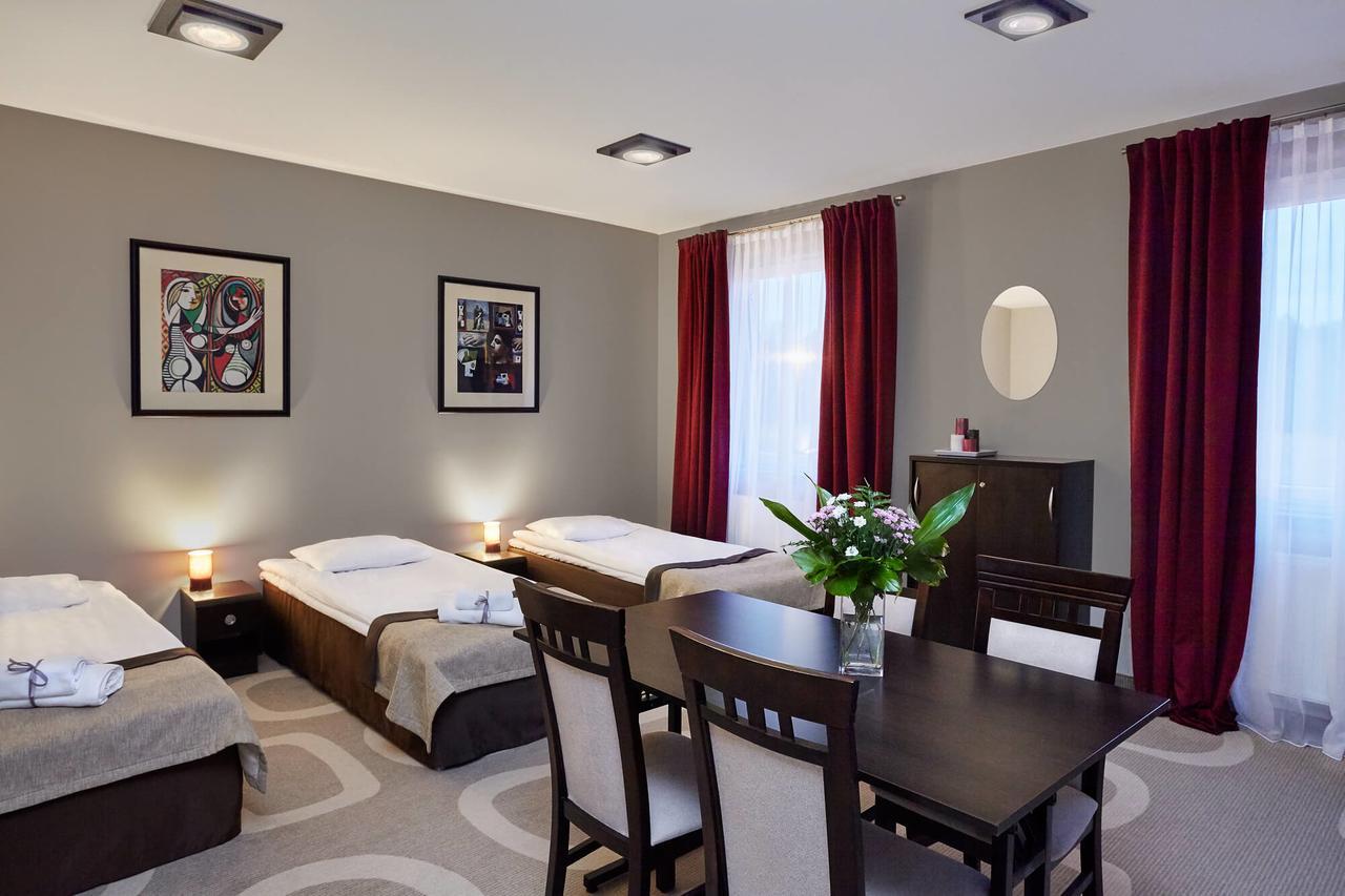 זגורזלק Hotel Picaro Zarska Wies Poludnie A4 Kierunek Polska מראה חיצוני תמונה