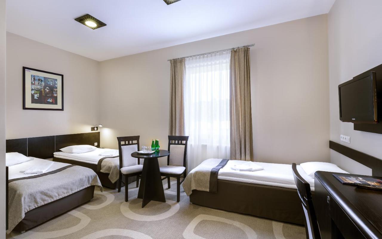 זגורזלק Hotel Picaro Zarska Wies Poludnie A4 Kierunek Polska מראה חיצוני תמונה